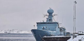 Dänisches Kriegsschiff