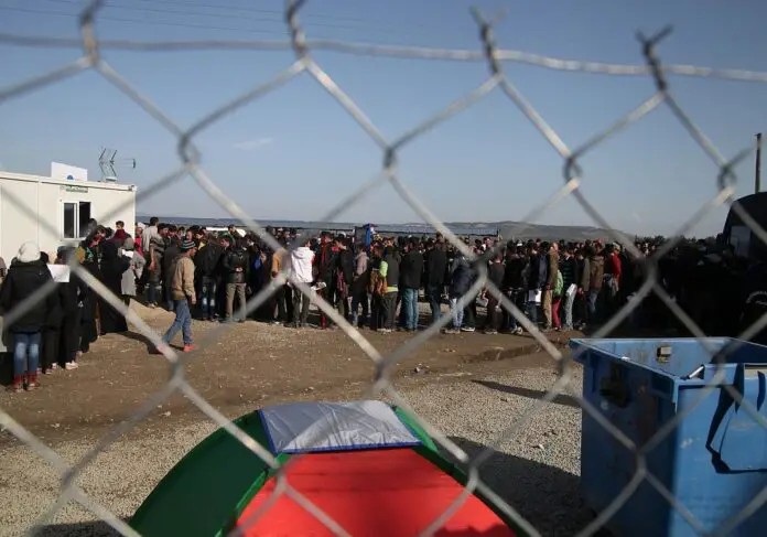 dts_image_10502_cabpmafkdi_315_1200_840.jpg Flüchtlingslager (Archiv)