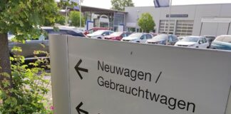 Autohändler (Archiv)