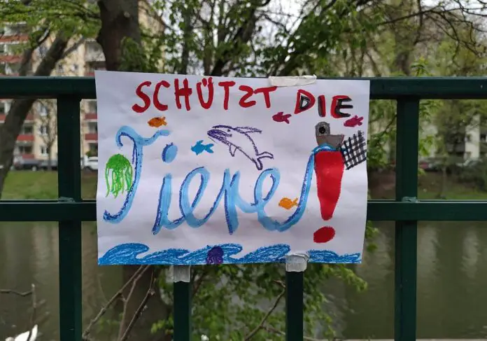 Tierschutz-Plakat (Archiv)