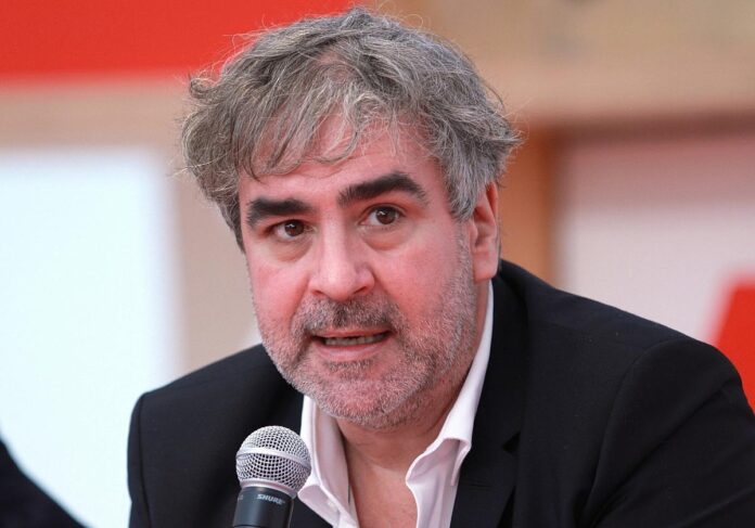 Deniz Yücel