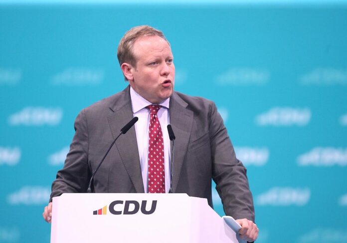 dts_image_36374_kqnkmmrehe_315_1200_840.jpg Tilman Kuban