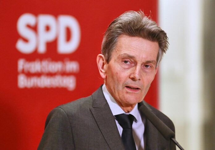 dts_image_57246_sqsbqjionc_315_1200_840.jpg Rolf Mützenich