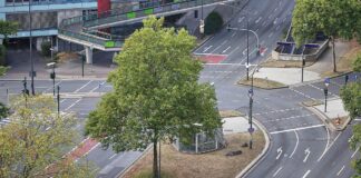 Komplexe Straßenkreuzung