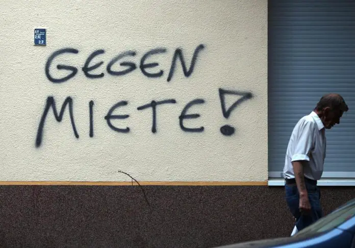 "Gegen Miete"-Graffiti