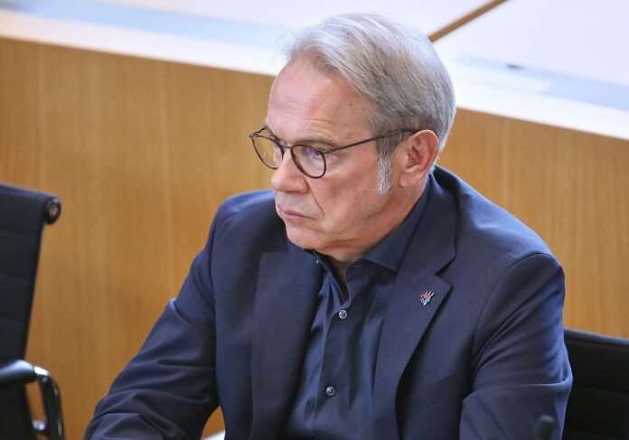 dts_image_81833_dbasngiagd_315_1200_840.jpg Georg Maier