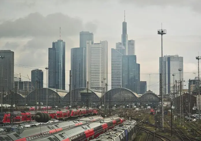 dts_image_93335_hnnhfgneie_315_1200_840.jpg Skyline von