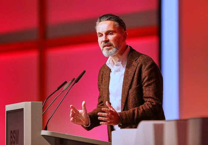 dts_image_98000_tmatnspcsc_315_1200_840.jpg Fabio De