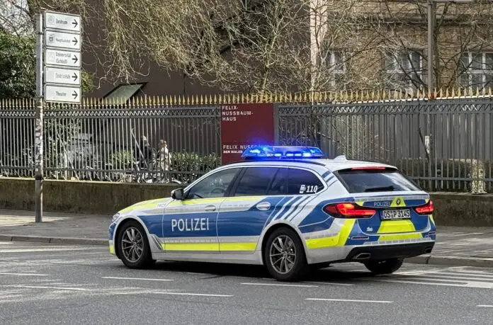 Streifenwagen der Polizei Osnabrück (Symbolbild) in Schinkel