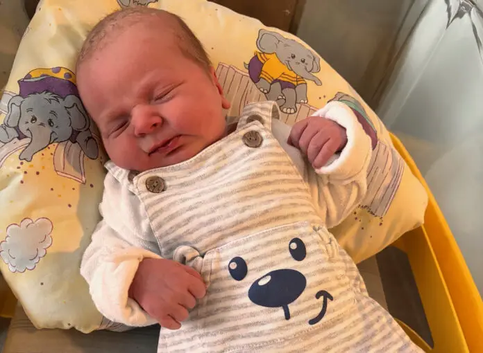 Bela Nülle ist als Neujahrsbaby im Marienhospital Osnabrück zur Welt gekommen. / Foto: Esther Alves-Spielmeyer (MHO)