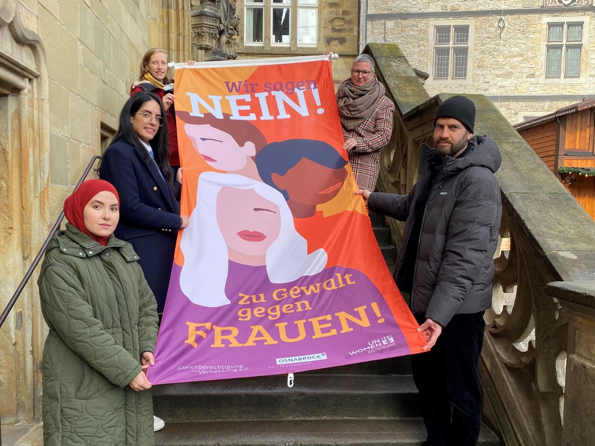 Zeichen gegen Gewalt in Osnabrück. / Foto: Lina Kruse