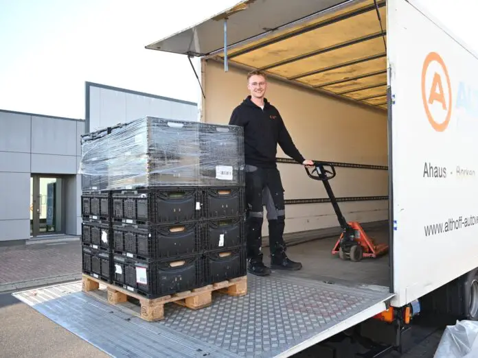 4.500 Tüten mit Backzutaten für die Tafeln